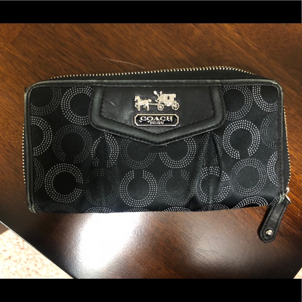 Coach wallet